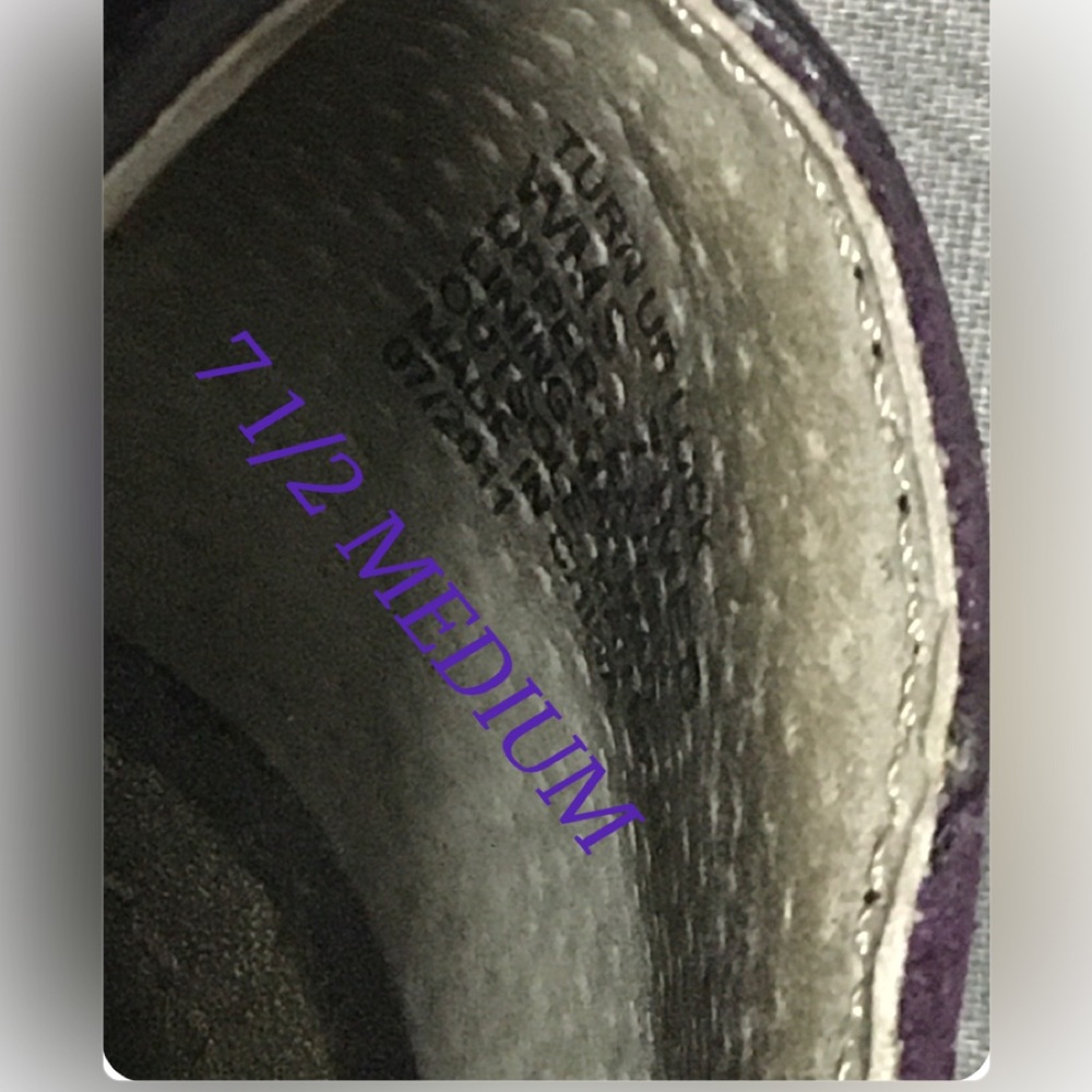 KENNETH COLE REACTION PLATFORM SUADE HEEL WITH ACCENT BUCKLE/ STUDS TURN… - Picture 7 of 9